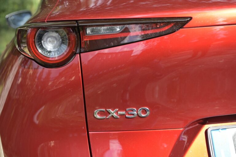 Mazda CX-30: test drive