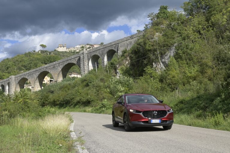 Mazda CX-30: test drive