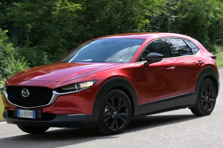 Mazda CX-30: test drive