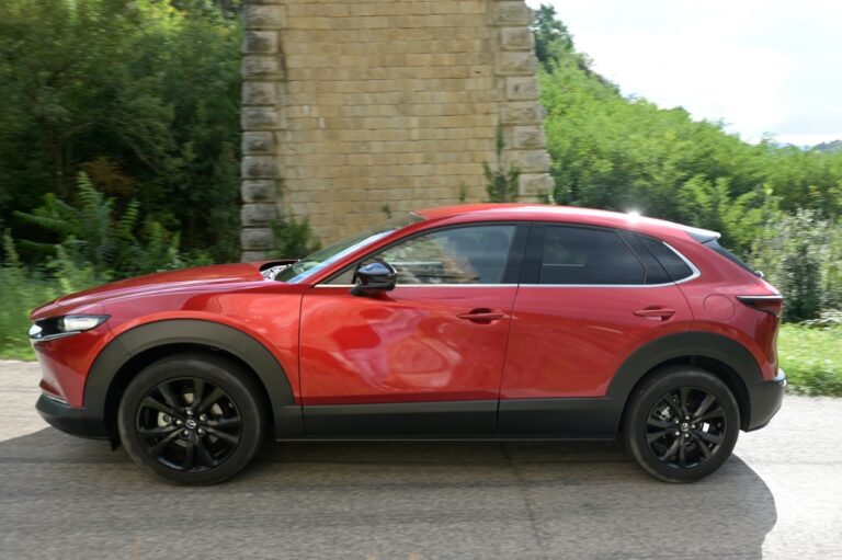 Mazda CX-30: test drive