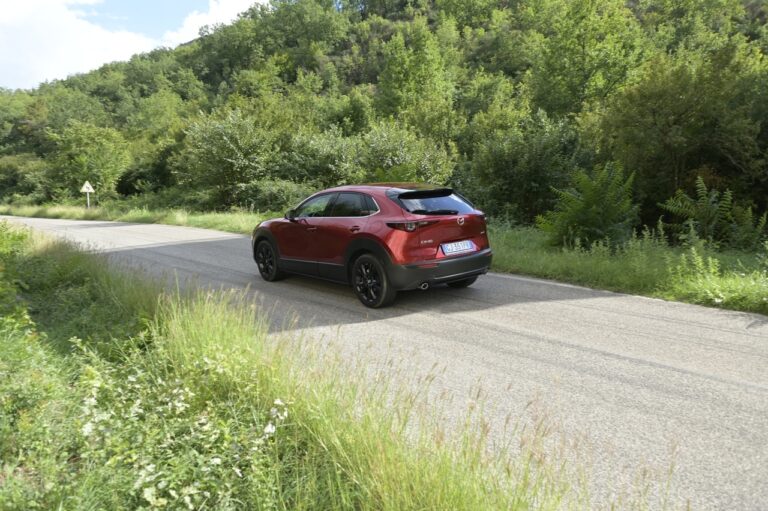 Mazda CX-30: test drive