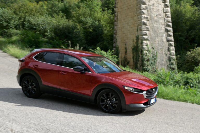Mazda CX-30: test drive
