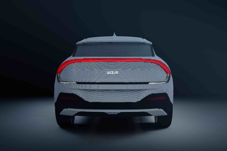 Kia Brick To The Future: immagini ufficiali