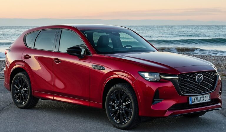 Mazda CX-60 e-Skyactiv D: immagini ufficiali