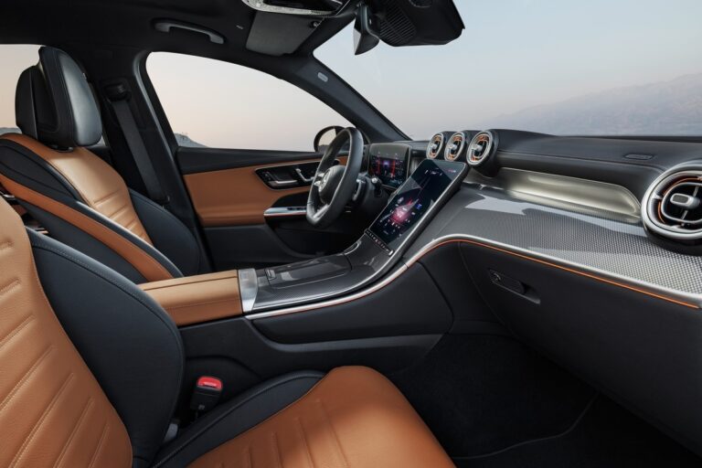 Mercedes GLC Coupé 2023: immagini ufficiali