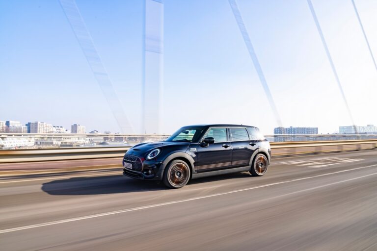 Mini Clubman Final Edition: immagini ufficiali
