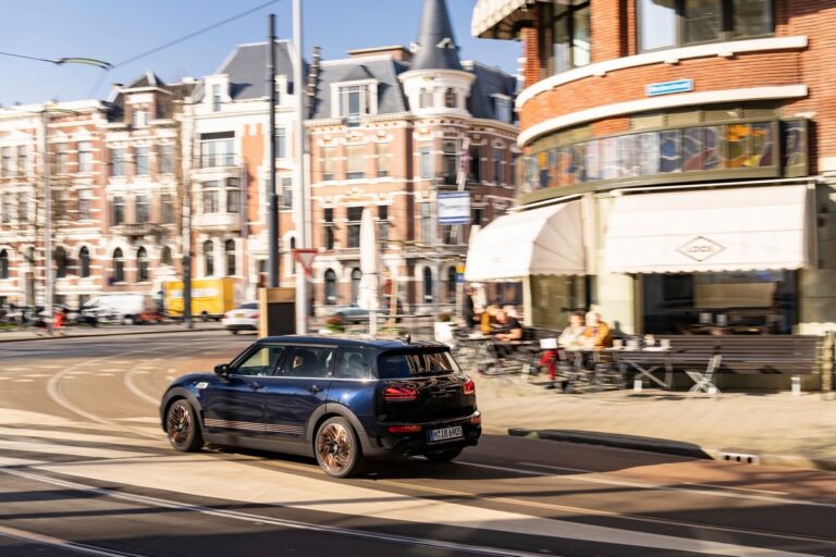 Mini Clubman Final Edition: immagini ufficiali