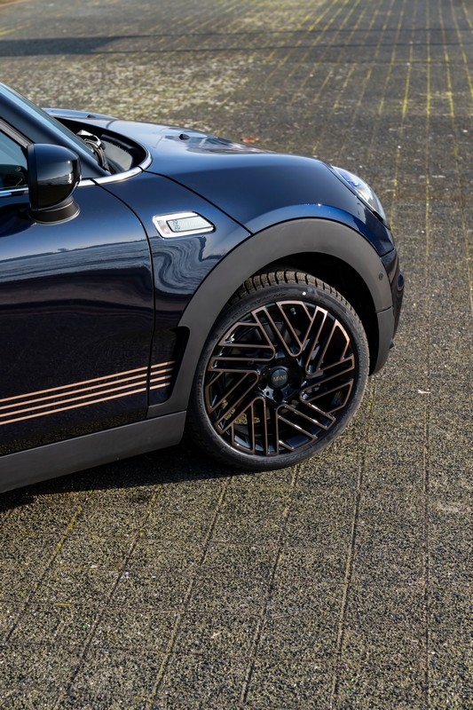 Mini Clubman Final Edition: immagini ufficiali