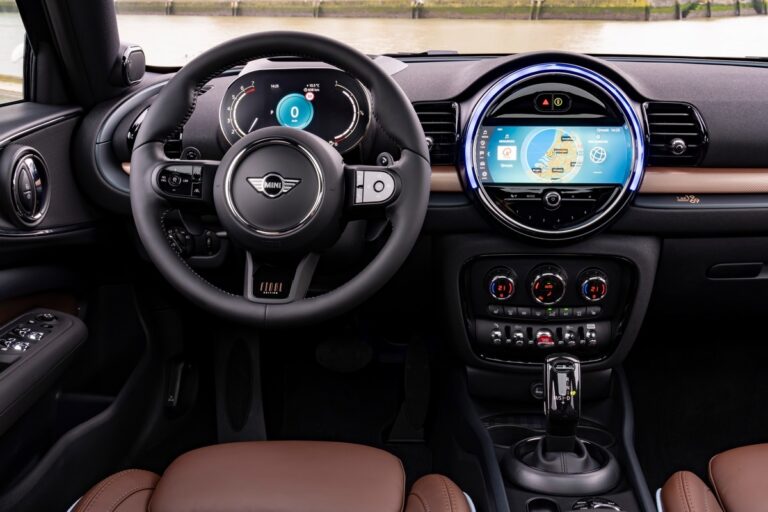 Mini Clubman Final Edition: immagini ufficiali