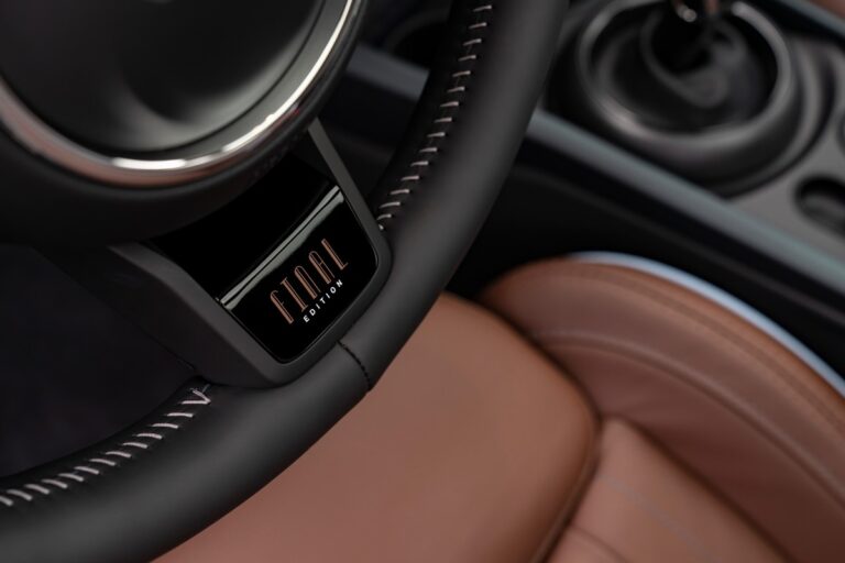 Mini Clubman Final Edition: immagini ufficiali