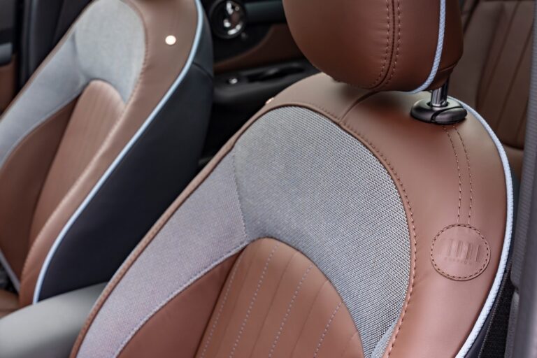 Mini Clubman Final Edition: immagini ufficiali