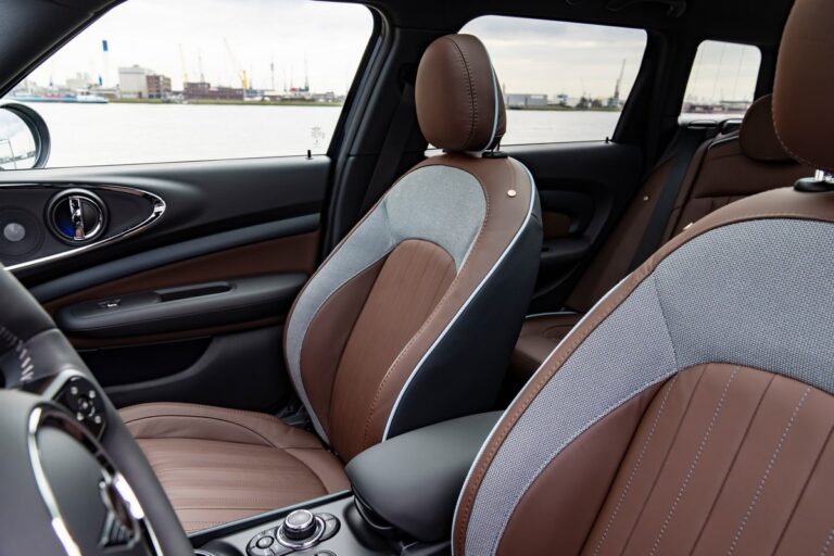 Mini Clubman Final Edition: immagini ufficiali