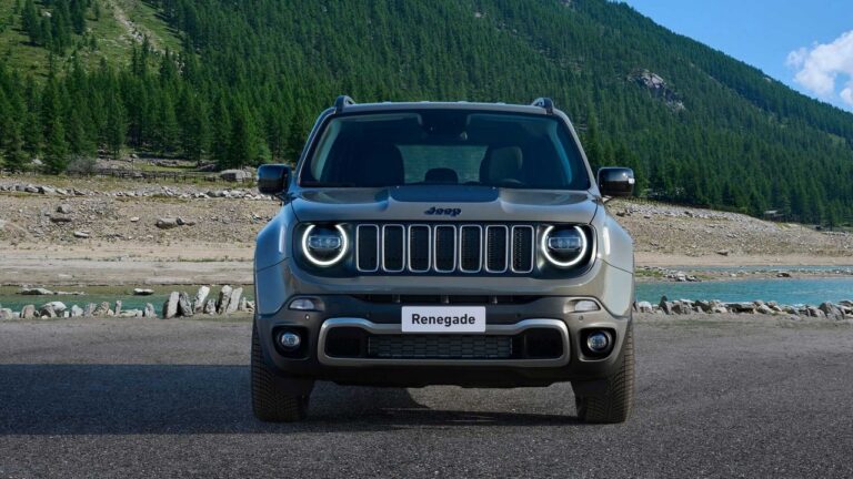 Jeep Renegade e Compass Upland Cross e High Altitude: immagini ufficiali