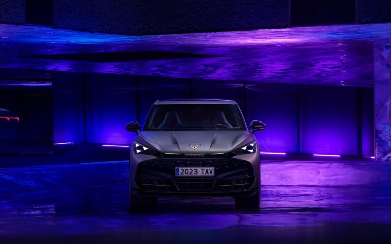 Cupra Tavascan: immagini ufficiali