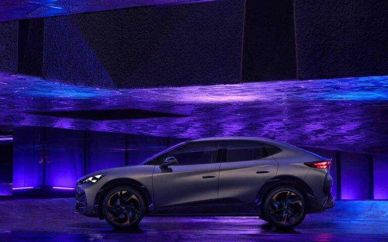 Cupra Tavascan: immagini ufficiali