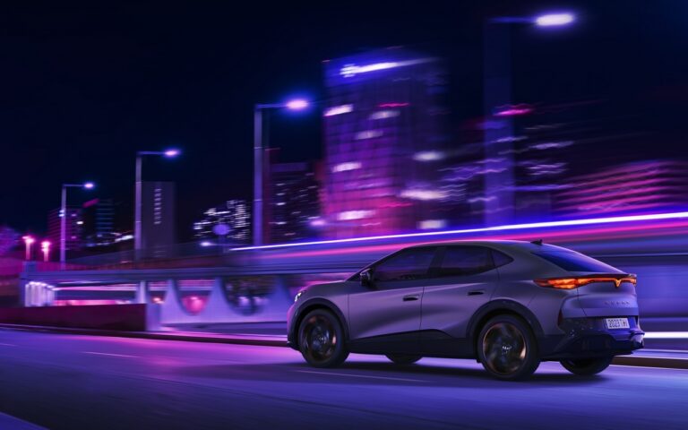 Cupra Tavascan: immagini ufficiali
