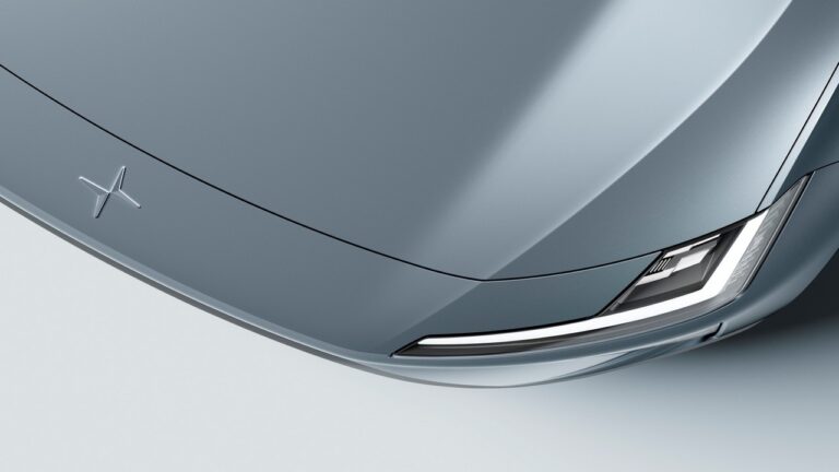 Polestar 4: immagini ufficiali