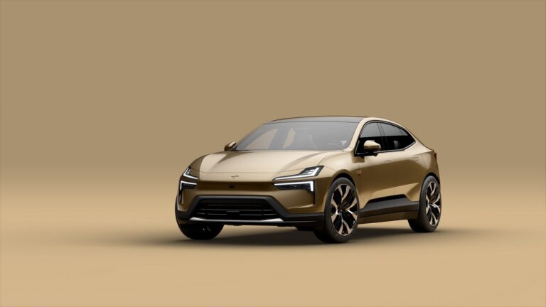 Polestar 4: immagini ufficiali