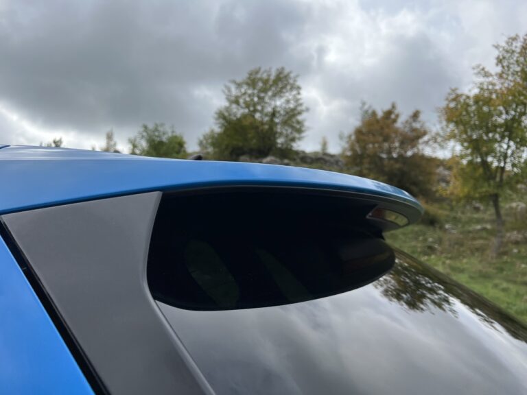 Audi Q3 TFSI e: le immagini