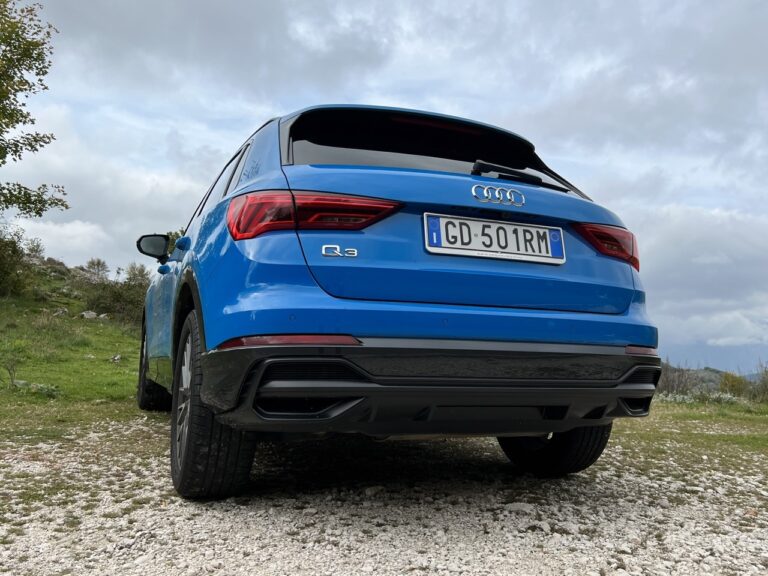 Audi Q3 TFSI e: le immagini
