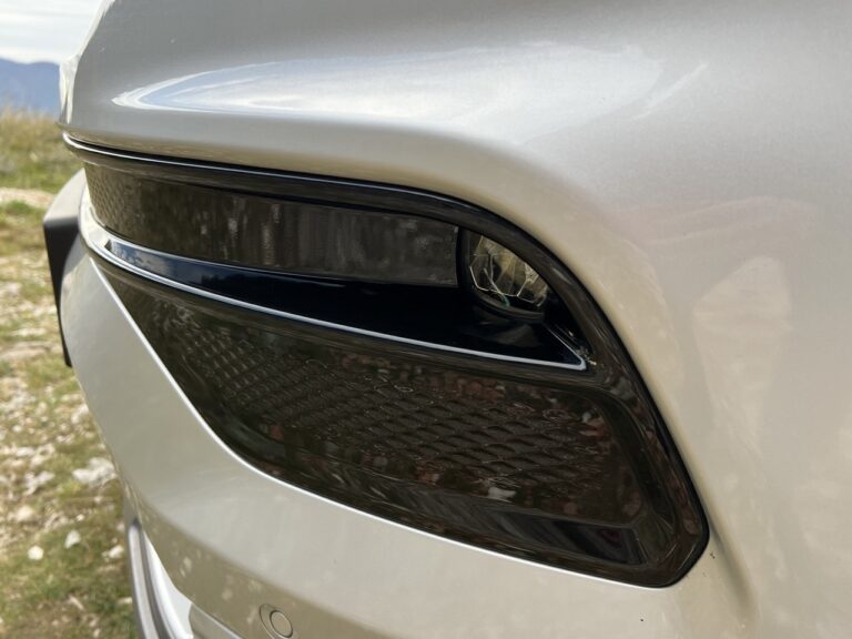Jeep Compass e-Hybrid: le immagini