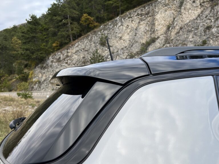 Jeep Compass e-Hybrid: le immagini