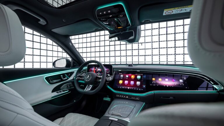 Nuova Mercedes-Benz Classe E 2023: immagini ufficiali