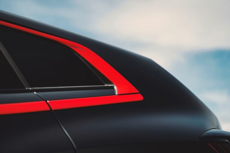 BMW XM Label Red: immagini ufficiali