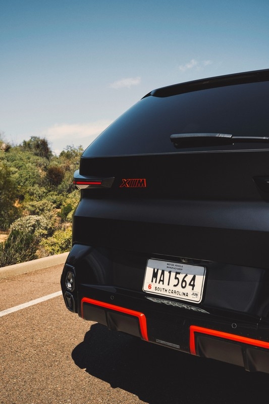 BMW XM Label Red: immagini ufficiali