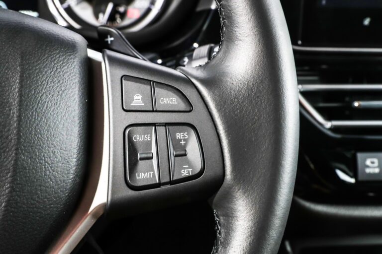 Suzuki S-Cross Hybrid 140 V in prova: le immagini