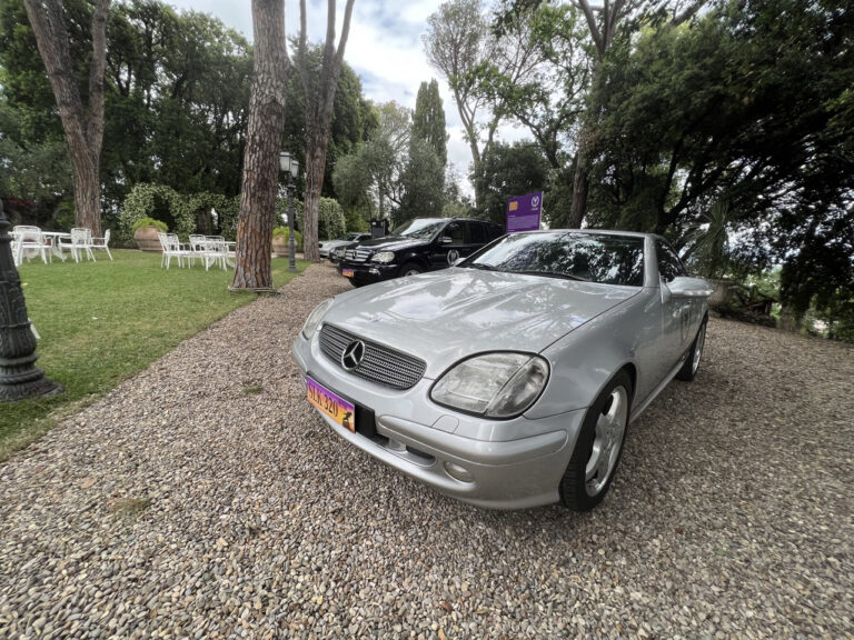 Mercedes-Benz Italia compie 50 anni: le foto