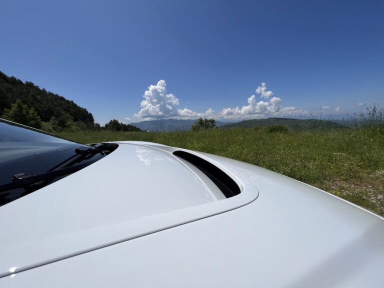 Jaguar I-Pace: le foto della prova su strada