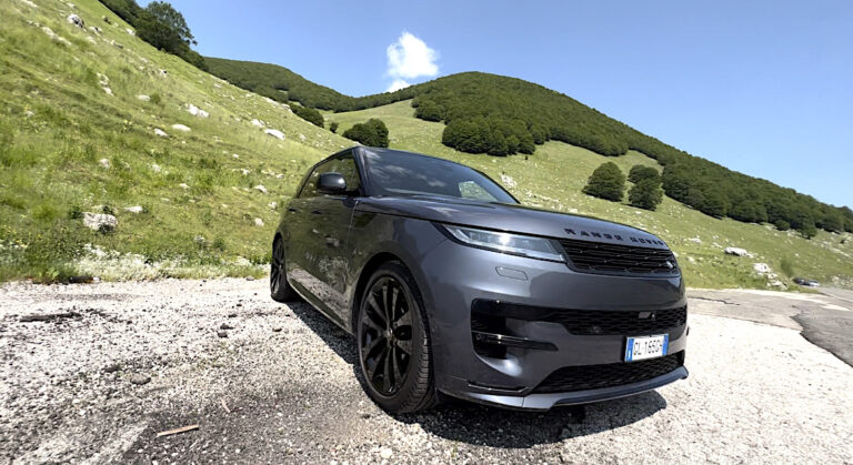 Range Rover Sport plug-in hybrid: le foto della prova su strada