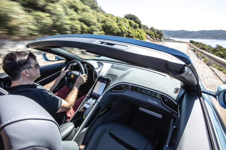 Ferrari Roma Spider: le foto della prova su strada