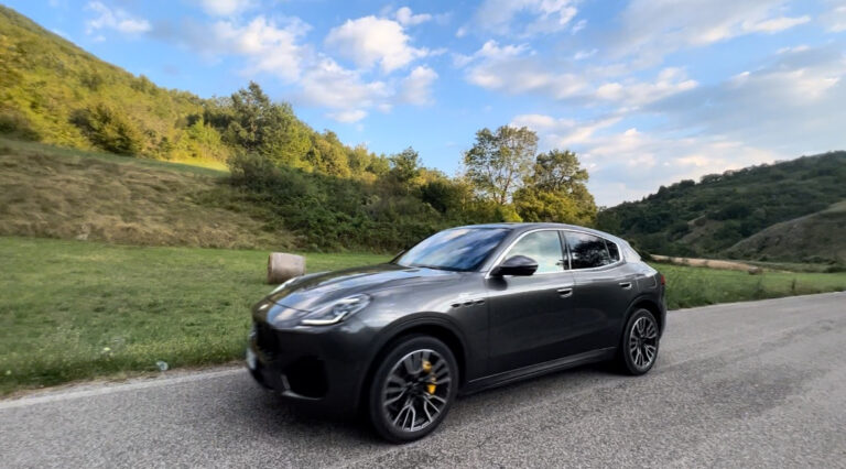 Maserati Grecale GT: le foto della prova su strada