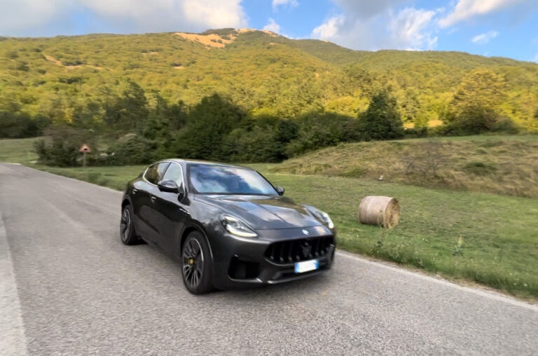 Maserati Grecale GT: le foto della prova su strada