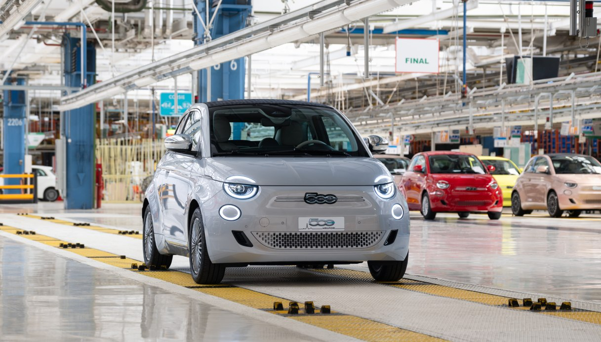 Fiat 600e e Grande Panda a prezzo stracciato: ma c’è un dettaglio che pesa