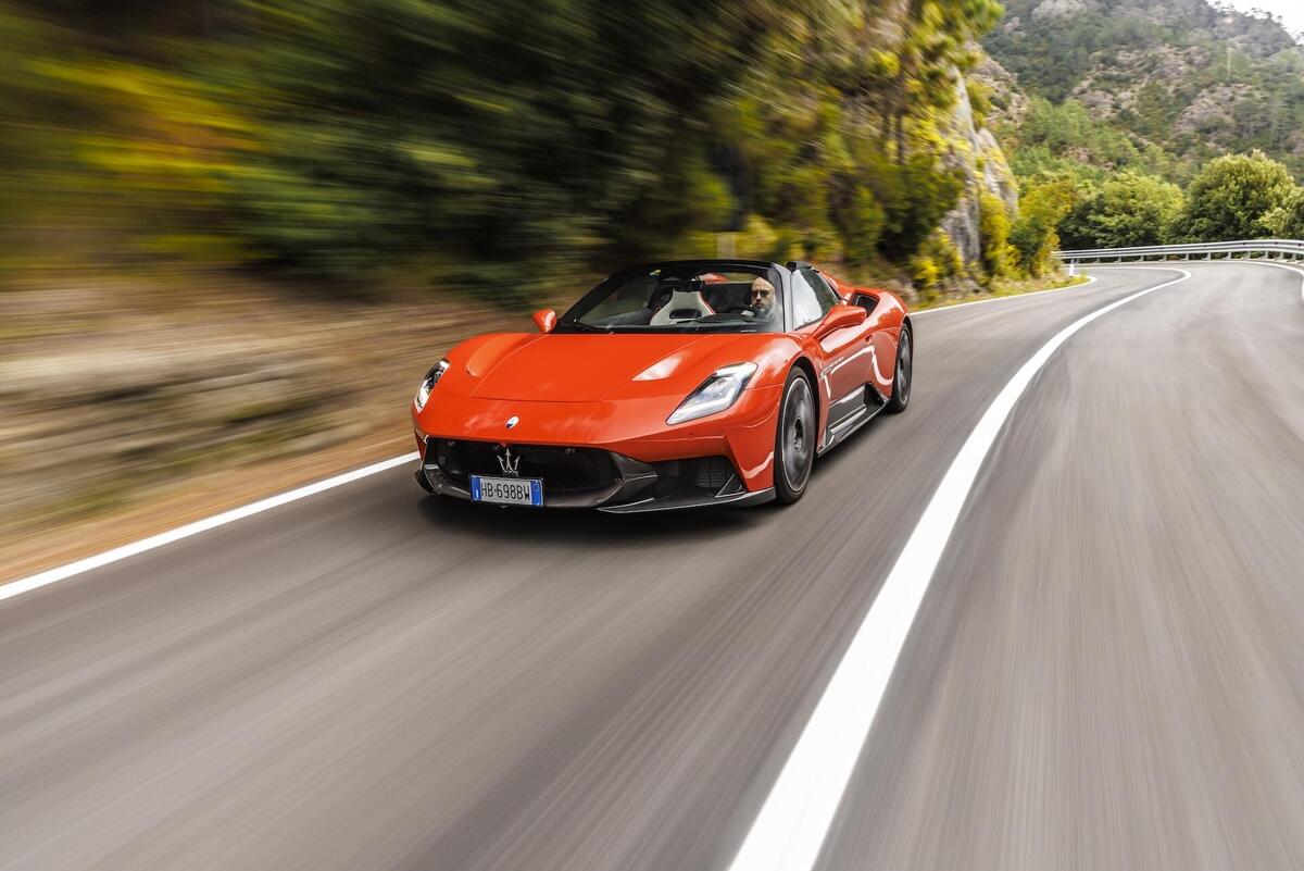 Maserati MCPura: la supercar che celebra il V6 Nettuno