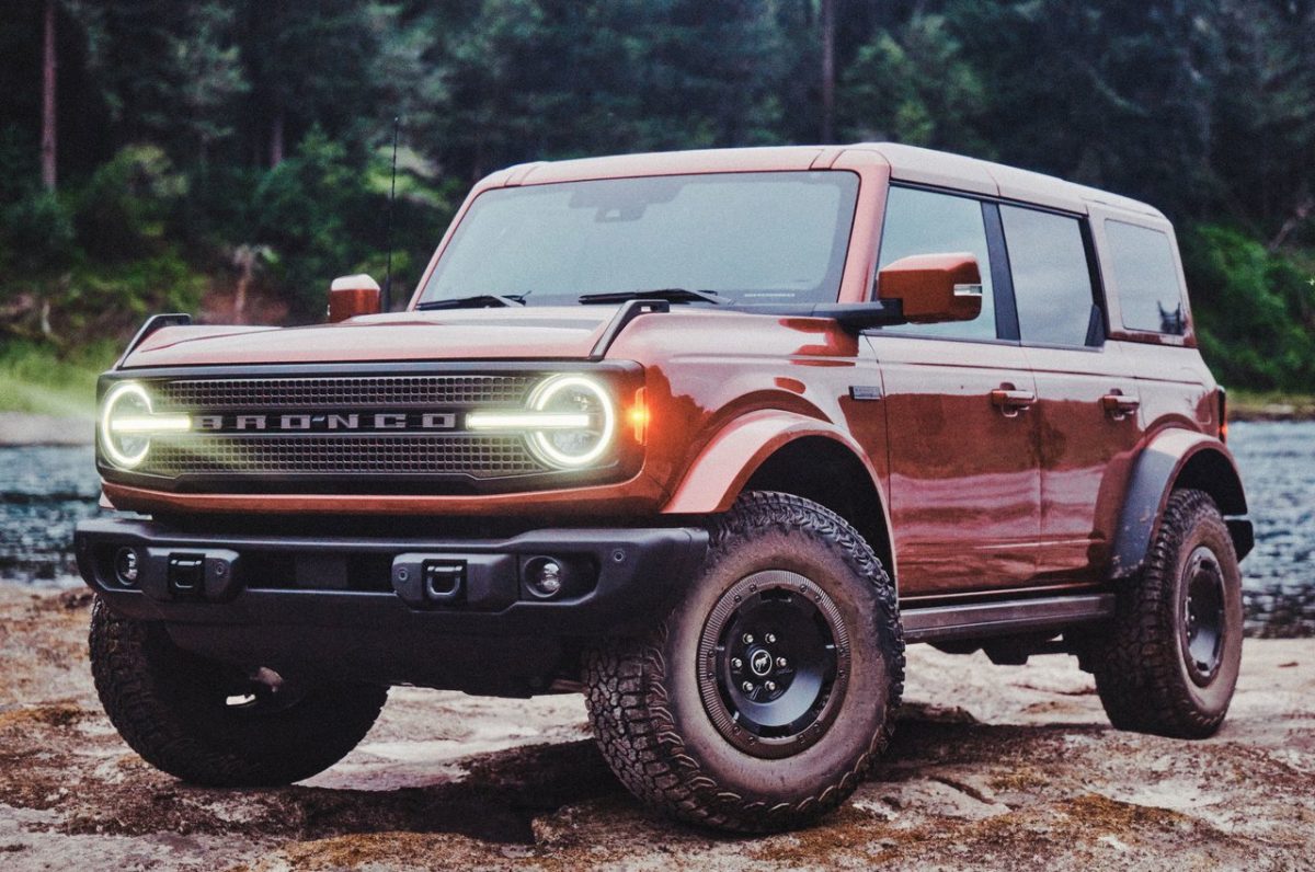 Nuovo Ford Bronco Filson: lusso, V6 EcoBoost e anima da esploratore - Motori.it