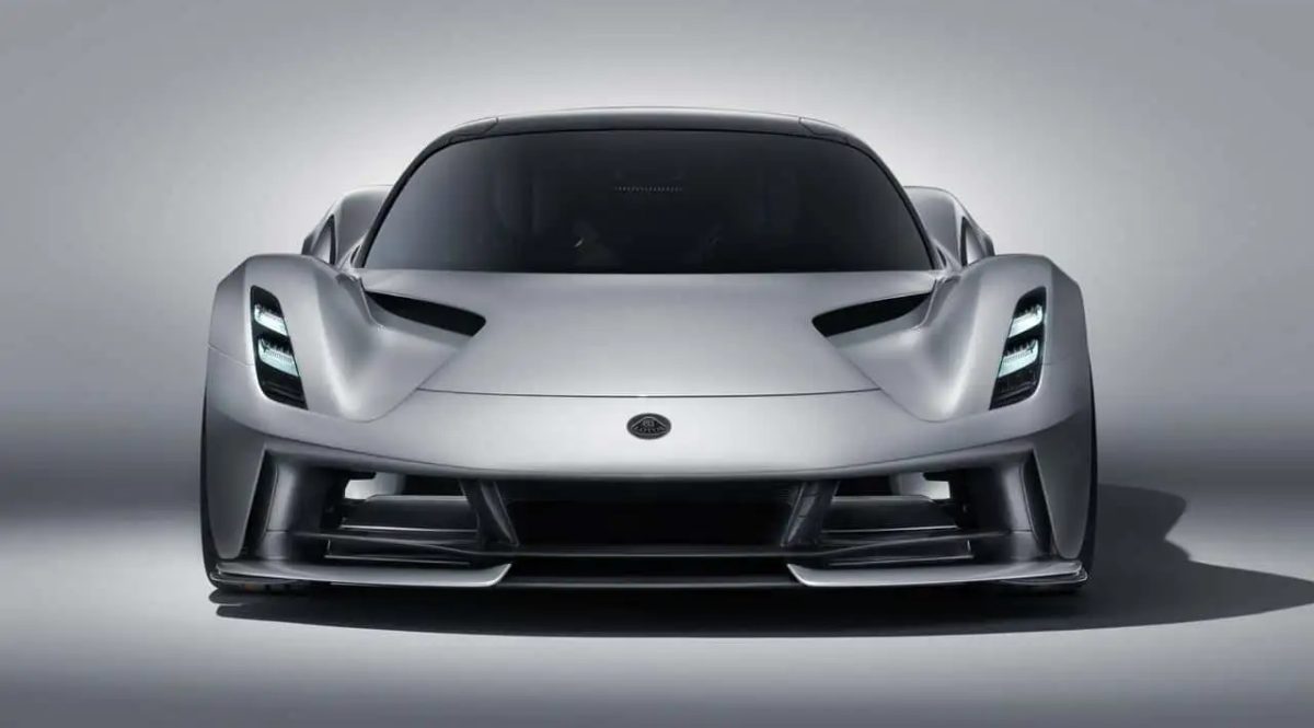 Lotus Evija nel mirino del CEO: “Oltre 1.800 kg è mediocre” - Motori.it