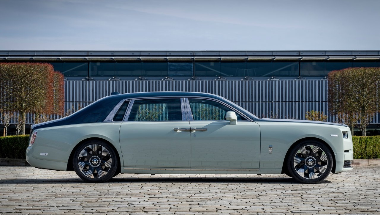 Rolls-Royce Phantom Extended "Magnetism"